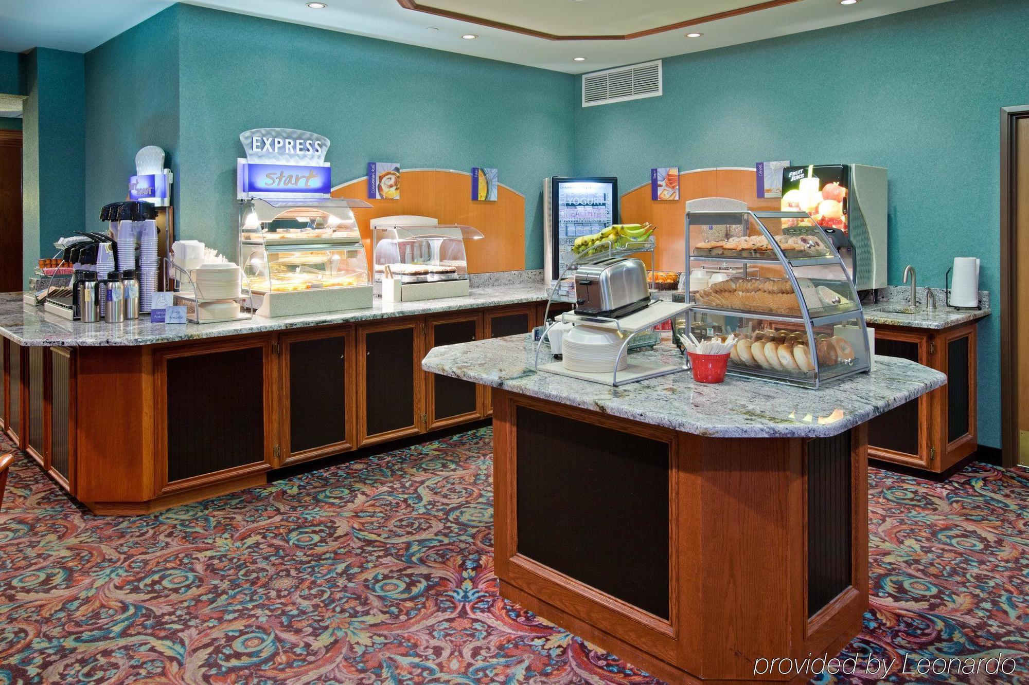 Holiday Inn Express Grand Rapids Southwest By Ihg Grandville Exterior foto